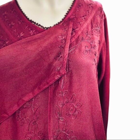 Neck Embroidery Detailed Long Sleeve Tassels Trim Rayon Blouse by Holy NEW - Picture 4 of 4